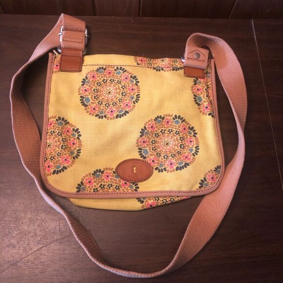 Fossil Yellow and Brown Crossbody Bag with Floral Print - Picture 4 of 9